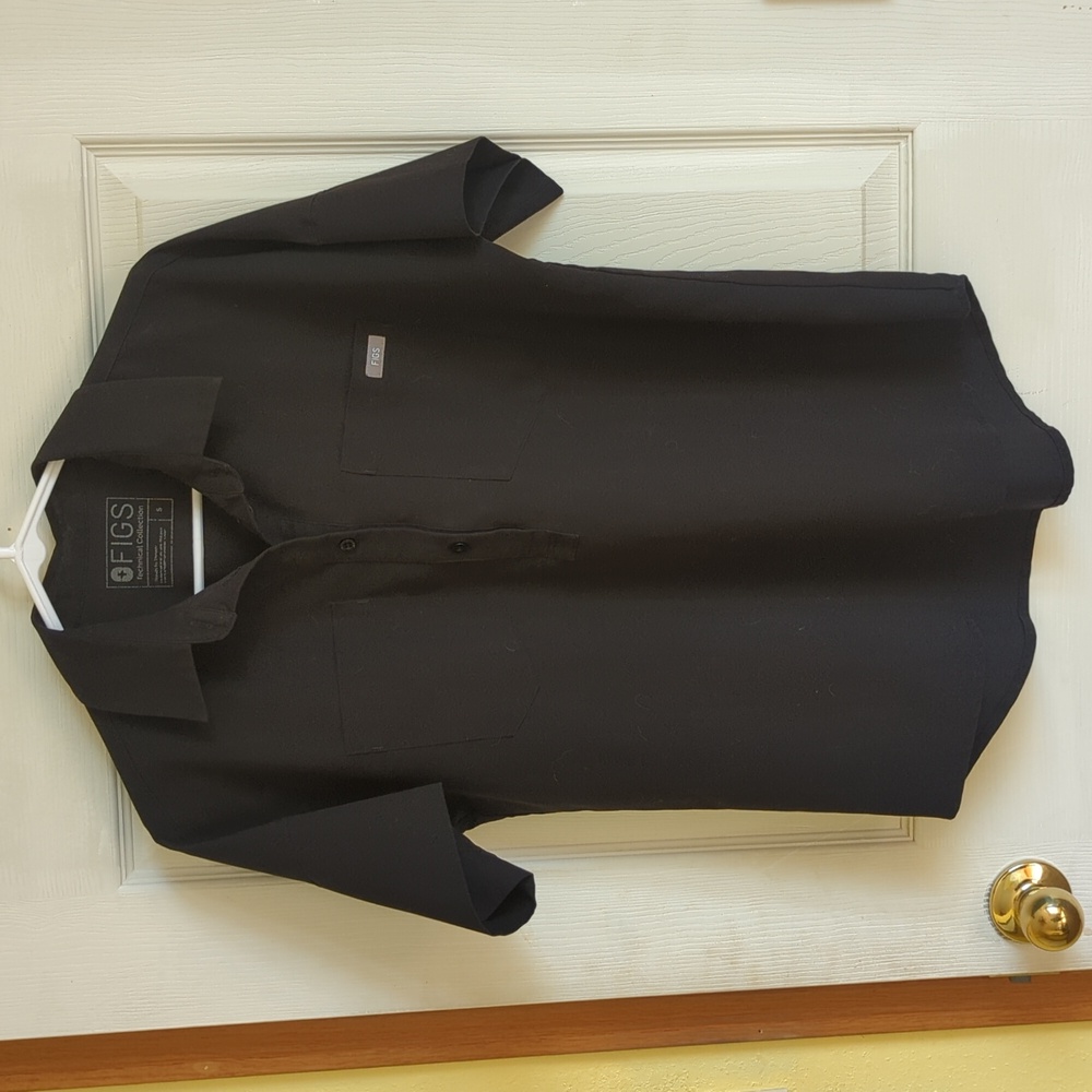 Figs Black Short Sleeve Shirt